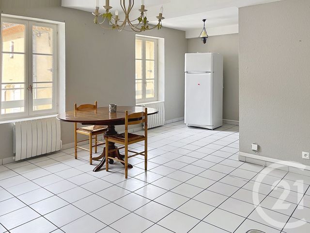 Appartement F3 à louer - 3 pièces - 85.44 m2 - FLEURANCE - 32 - MIDI-PYRENEES - Century 21 J.V. Immobilier
