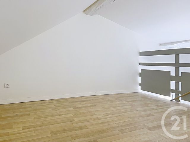 Appartement F3 à louer - 3 pièces - 78.0 m2 - FLEURANCE - 32 - MIDI-PYRENEES - Century 21 J.V. Immobilier