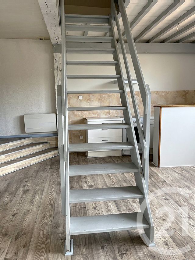 Appartement F3 à louer - 3 pièces - 78.0 m2 - FLEURANCE - 32 - MIDI-PYRENEES - Century 21 J.V. Immobilier