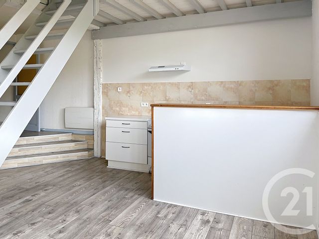 Appartement F3 à louer - 3 pièces - 78.0 m2 - FLEURANCE - 32 - MIDI-PYRENEES - Century 21 J.V. Immobilier