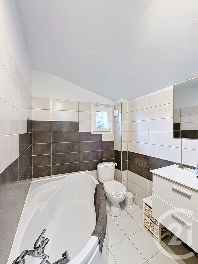 maison à vendre - 7 pièces - 198.98 m2 - FLEURANCE - 32 - MIDI-PYRENEES - Century 21 J.V. Immobilier