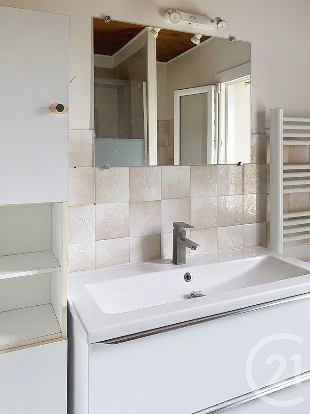 maison à louer - 5 pièces - 128.44 m2 - LAVARDENS - 32 - MIDI-PYRENEES - Century 21 J.V. Immobilier