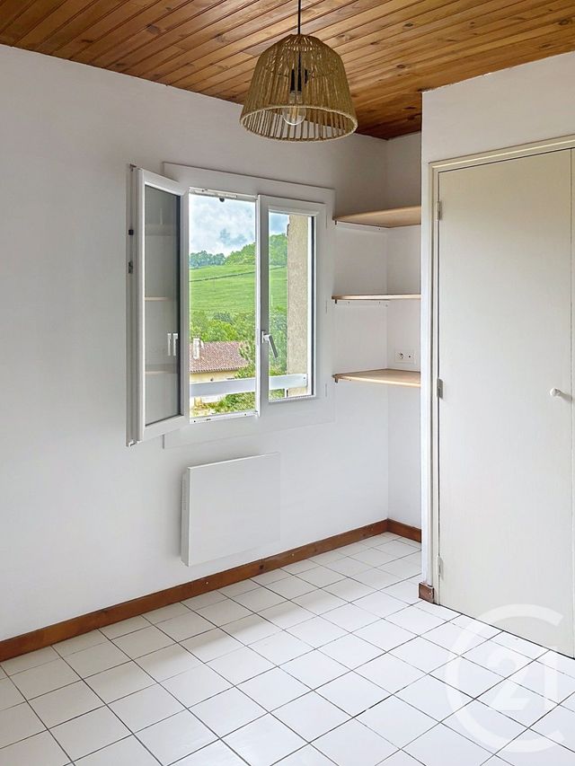 maison à louer - 5 pièces - 128.44 m2 - LAVARDENS - 32 - MIDI-PYRENEES - Century 21 J.V. Immobilier