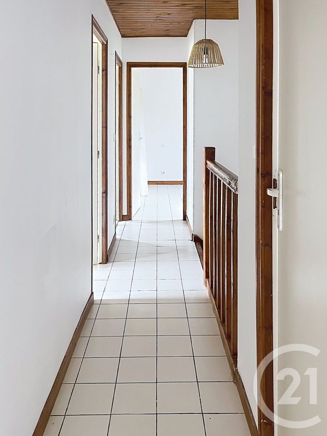 maison à louer - 5 pièces - 128.44 m2 - LAVARDENS - 32 - MIDI-PYRENEES - Century 21 J.V. Immobilier