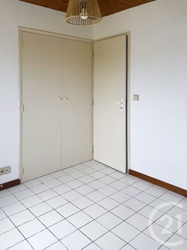maison à louer - 5 pièces - 128.44 m2 - LAVARDENS - 32 - MIDI-PYRENEES - Century 21 J.V. Immobilier