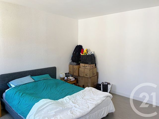 Appartement F4 à louer - 4 pièces - 104.73 m2 - FLEURANCE - 32 - MIDI-PYRENEES - Century 21 J.V. Immobilier