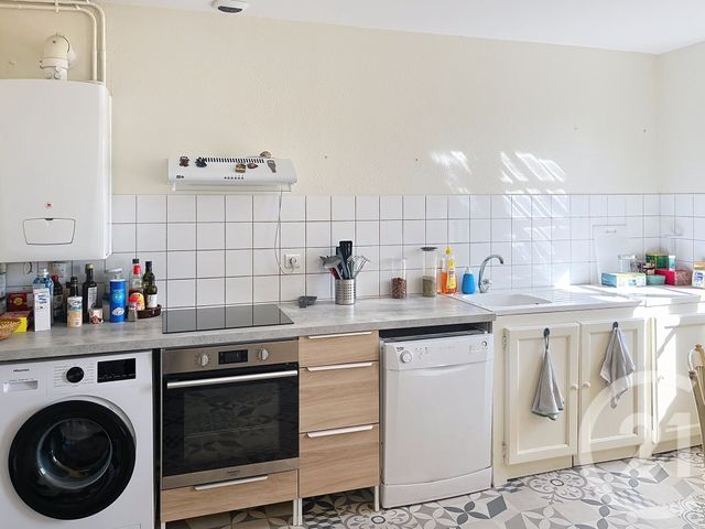 Appartement F4 à louer - 4 pièces - 104.73 m2 - FLEURANCE - 32 - MIDI-PYRENEES - Century 21 J.V. Immobilier