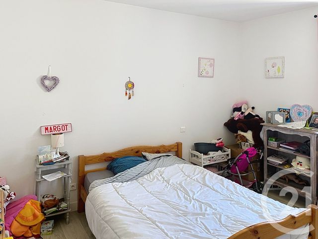 Appartement F4 à louer - 4 pièces - 104.73 m2 - FLEURANCE - 32 - MIDI-PYRENEES - Century 21 J.V. Immobilier