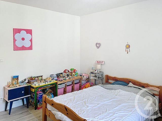Appartement F4 à louer - 4 pièces - 104.73 m2 - FLEURANCE - 32 - MIDI-PYRENEES - Century 21 J.V. Immobilier