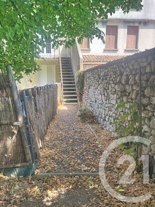 Appartement F4 à louer - 5 pièces - 108.62 m2 - FLEURANCE - 32 - MIDI-PYRENEES - Century 21 J.V. Immobilier