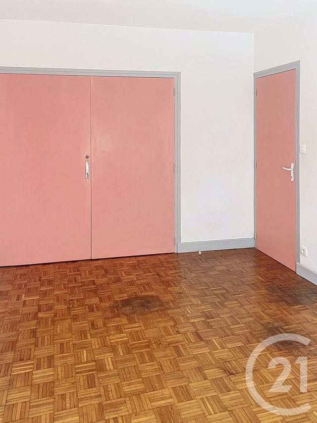 Appartement F4 à louer - 5 pièces - 108.62 m2 - FLEURANCE - 32 - MIDI-PYRENEES - Century 21 J.V. Immobilier