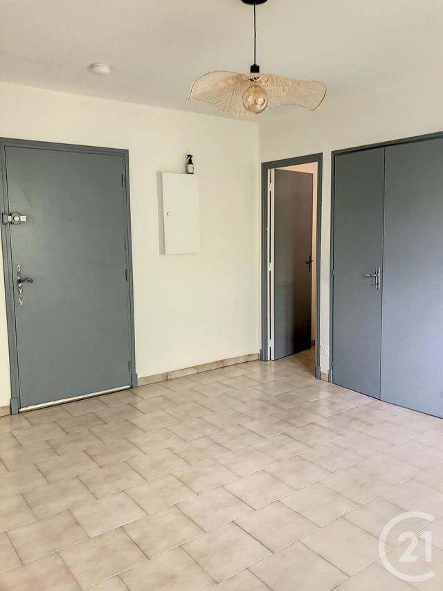 Appartement F2 à louer - 2 pièces - 34.91 m2 - FLEURANCE - 32 - MIDI-PYRENEES - Century 21 J.V. Immobilier