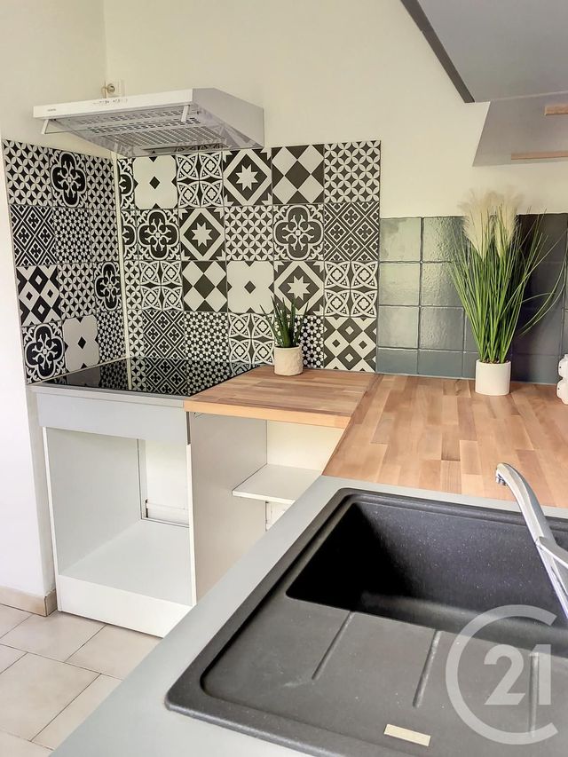 Appartement F2 à louer - 2 pièces - 34.91 m2 - FLEURANCE - 32 - MIDI-PYRENEES - Century 21 J.V. Immobilier