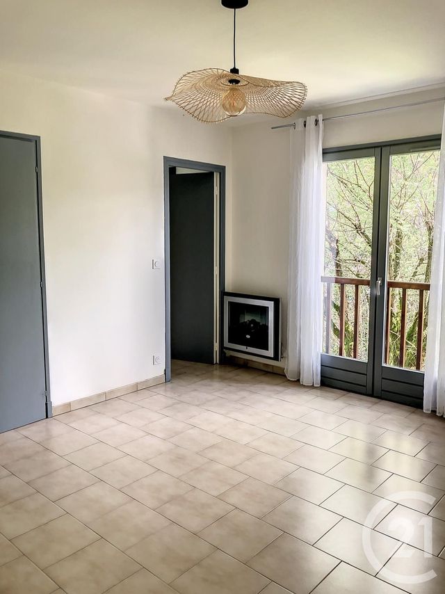 Appartement F2 à louer - 2 pièces - 34.91 m2 - FLEURANCE - 32 - MIDI-PYRENEES - Century 21 J.V. Immobilier