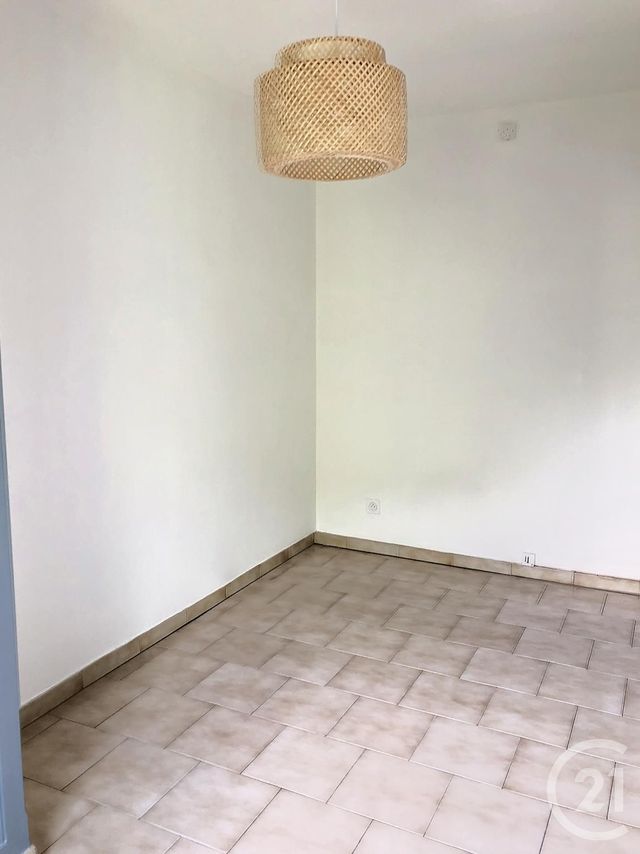 Appartement F2 à louer - 2 pièces - 34.91 m2 - FLEURANCE - 32 - MIDI-PYRENEES - Century 21 J.V. Immobilier