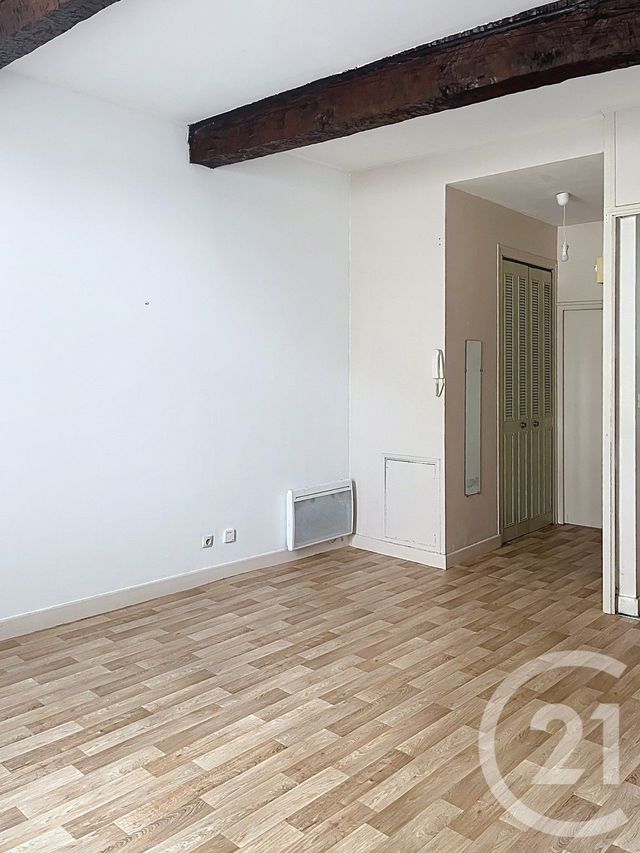 Appartement F1 à louer - 1 pièce - 28.09 m2 - FLEURANCE - 32 - MIDI-PYRENEES - Century 21 J.V. Immobilier