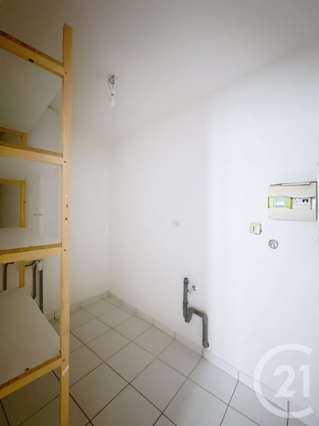 maison à louer - 4 pièces - 78.28 m2 - LECTOURE - 32 - MIDI-PYRENEES - Century 21 J.V. Immobilier