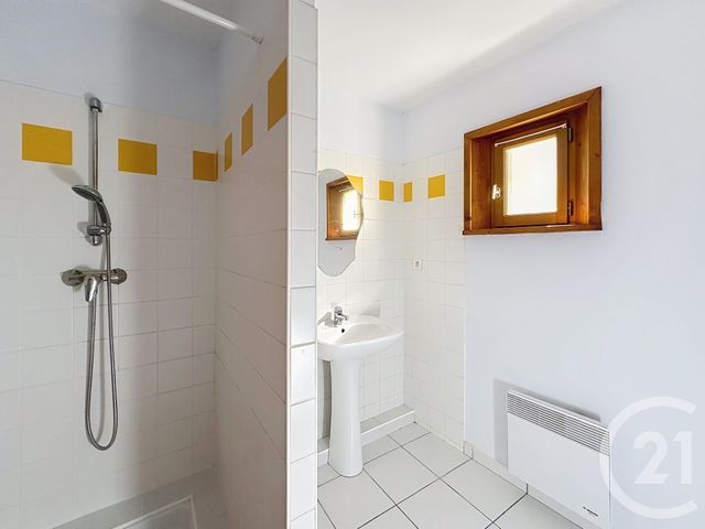 maison à louer - 4 pièces - 78.28 m2 - LECTOURE - 32 - MIDI-PYRENEES - Century 21 J.V. Immobilier