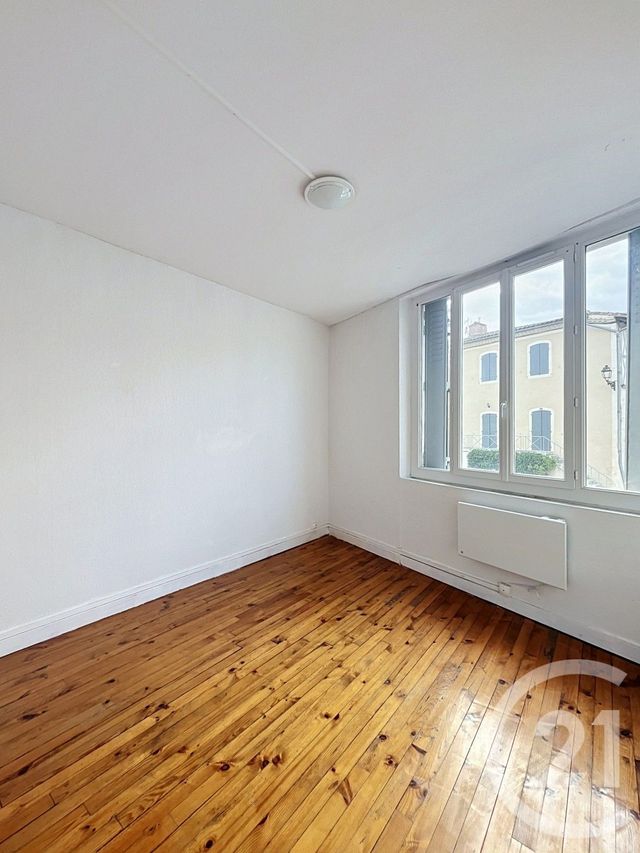 Appartement F5 à louer - 4 pièces - 87.46 m2 - ST CLAR - 32 - MIDI-PYRENEES - Century 21 J.V. Immobilier