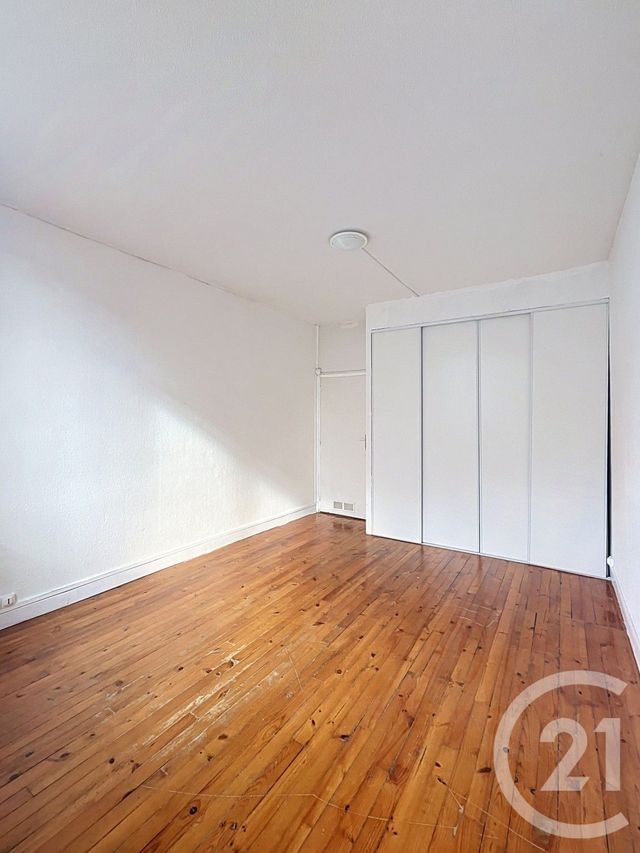 Appartement F5 à louer - 4 pièces - 87.46 m2 - ST CLAR - 32 - MIDI-PYRENEES - Century 21 J.V. Immobilier