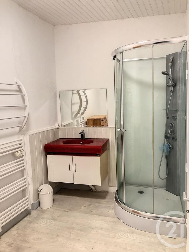 Appartement F2 à louer - 2 pièces - 49.69 m2 - ST CLAR - 32 - MIDI-PYRENEES - Century 21 J.V. Immobilier