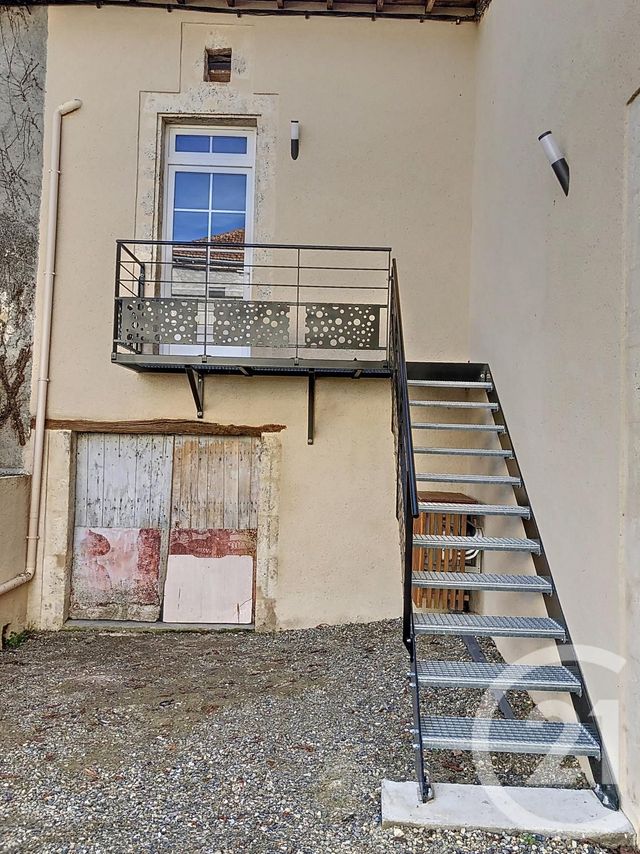 Appartement F2 à louer - 2 pièces - 49.69 m2 - ST CLAR - 32 - MIDI-PYRENEES - Century 21 J.V. Immobilier