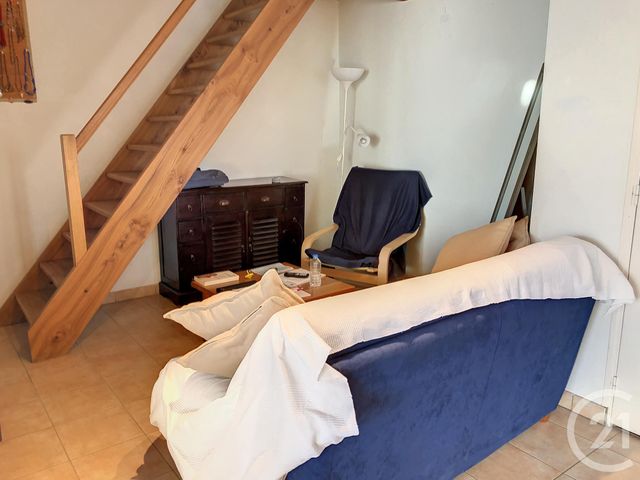 maison à louer - 2 pièces - 55.0 m2 - ST CLAR - 32 - MIDI-PYRENEES - Century 21 J.V. Immobilier