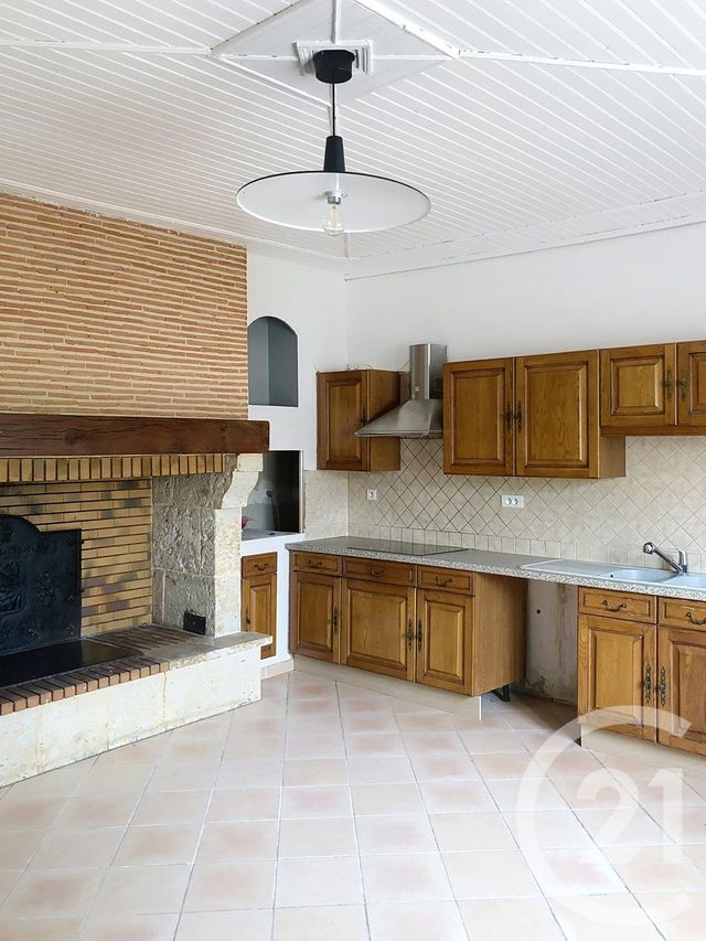 maison à louer - 4 pièces - 153.05 m2 - CASTELNAU D ARBIEU - 32 - MIDI-PYRENEES - Century 21 J.V. Immobilier