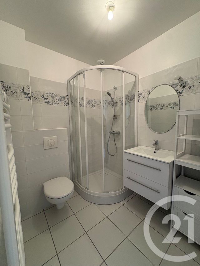 Appartement F1 à louer - 1 pièce - 31.0 m2 - FLEURANCE - 32 - MIDI-PYRENEES - Century 21 J.V. Immobilier