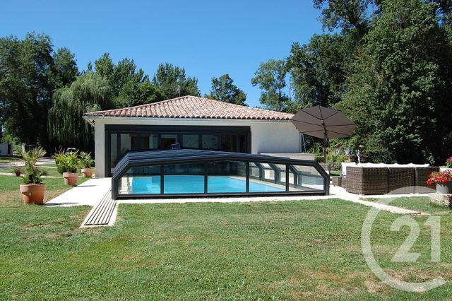 maison à louer - 3 pièces - 155.79 m2 - MARSOLAN - 32 - MIDI-PYRENEES - Century 21 J.V. Immobilier