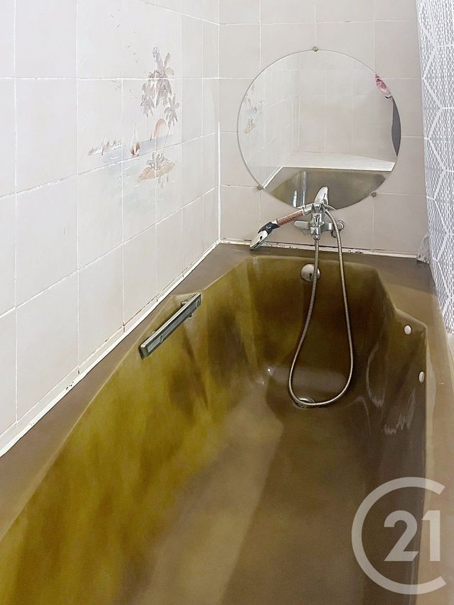 maison à louer - 4 pièces - 145.45 m2 - VALENCE SUR BAISE - 32 - MIDI-PYRENEES - Century 21 J.V. Immobilier