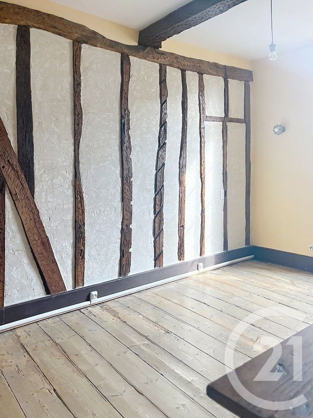maison à louer - 4 pièces - 145.45 m2 - VALENCE SUR BAISE - 32 - MIDI-PYRENEES - Century 21 J.V. Immobilier