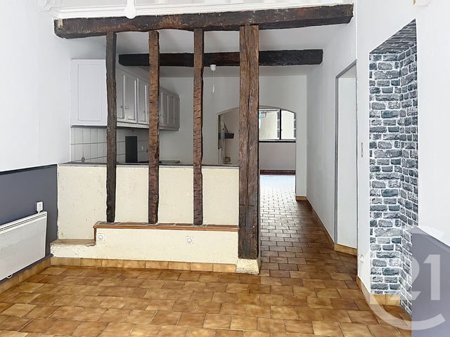 maison à louer - 4 pièces - 145.45 m2 - VALENCE SUR BAISE - 32 - MIDI-PYRENEES - Century 21 J.V. Immobilier
