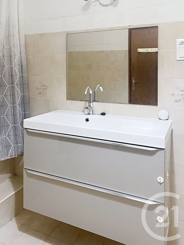 maison à louer - 4 pièces - 145.45 m2 - VALENCE SUR BAISE - 32 - MIDI-PYRENEES - Century 21 J.V. Immobilier