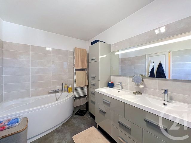 maison à vendre - 5 pièces - 152.58 m2 - FLEURANCE - 32 - MIDI-PYRENEES - Century 21 J.V. Immobilier