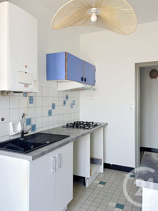 Appartement F3 à louer - 3 pièces - 86.36 m2 - FLEURANCE - 32 - MIDI-PYRENEES - Century 21 J.V. Immobilier
