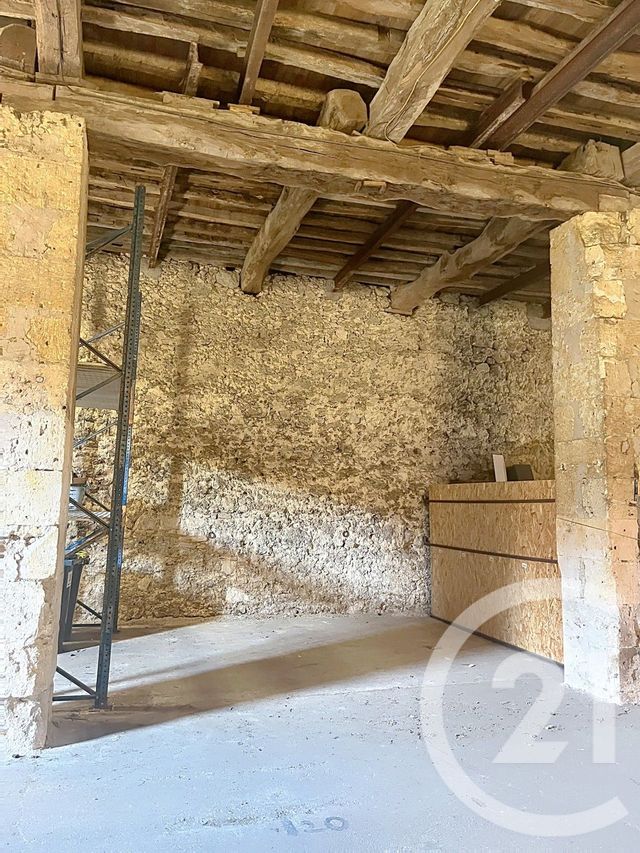 parking à louer - 20.0 m2 - FLEURANCE - 32 - MIDI-PYRENEES - Century 21 J.V. Immobilier