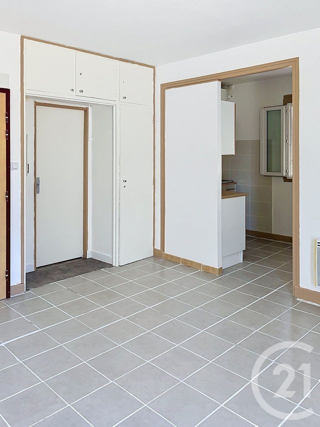 Appartement F2 à louer - 2 pièces - 38.41 m2 - FLEURANCE - 32 - MIDI-PYRENEES - Century 21 J.V. Immobilier