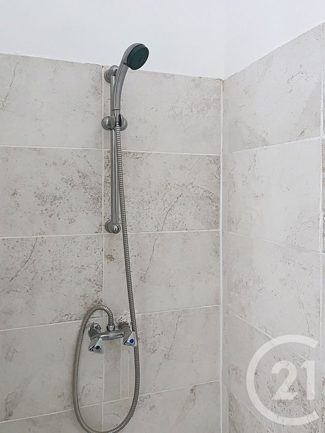 Appartement F2 à louer - 2 pièces - 38.41 m2 - FLEURANCE - 32 - MIDI-PYRENEES - Century 21 J.V. Immobilier