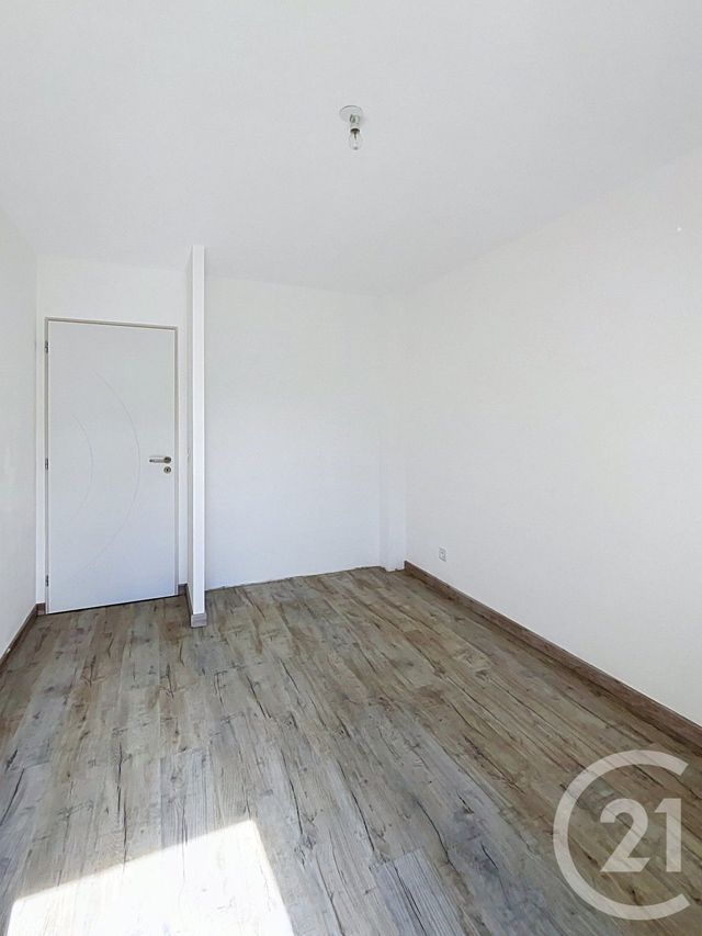 maison à louer - 4 pièces - 80.1 m2 - CAUSSENS - 32 - MIDI-PYRENEES - Century 21 J.V. Immobilier
