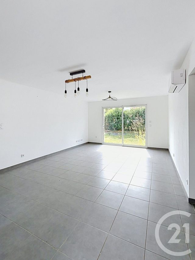 maison à louer - 4 pièces - 80.1 m2 - CAUSSENS - 32 - MIDI-PYRENEES - Century 21 J.V. Immobilier