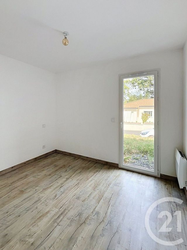 maison à louer - 4 pièces - 80.1 m2 - CAUSSENS - 32 - MIDI-PYRENEES - Century 21 J.V. Immobilier