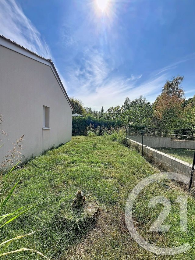 maison à louer - 4 pièces - 80.1 m2 - CAUSSENS - 32 - MIDI-PYRENEES - Century 21 J.V. Immobilier