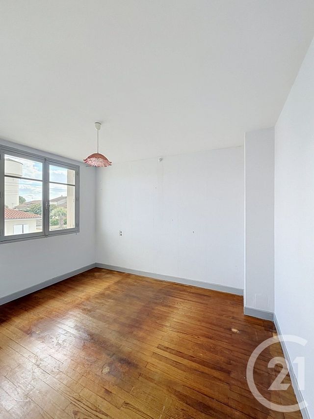 maison à vendre - 5 pièces - 72.86 m2 - FLEURANCE - 32 - MIDI-PYRENEES - Century 21 J.V. Immobilier