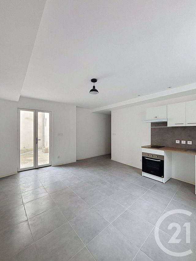 Appartement F2 à louer - 2 pièces - 38.79 m2 - FLEURANCE - 32 - MIDI-PYRENEES - Century 21 J.V. Immobilier