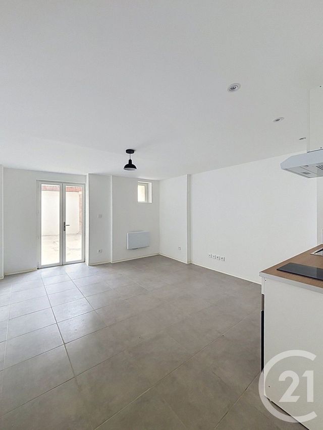 Appartement F2 à louer - 2 pièces - 46.62 m2 - FLEURANCE - 32 - MIDI-PYRENEES - Century 21 J.V. Immobilier