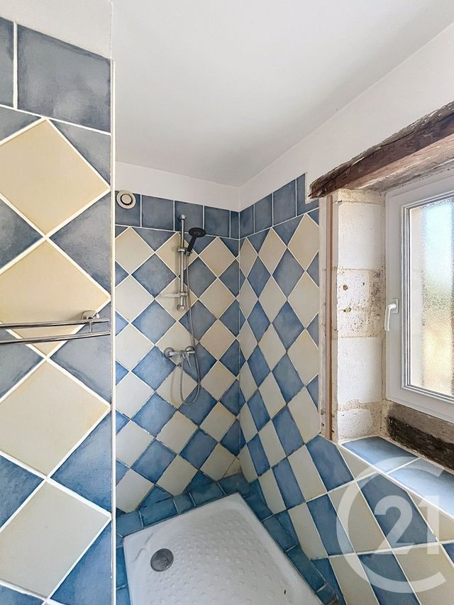maison à louer - 4 pièces - 174.38 m2 - CASTERA LECTOUROIS - 32 - MIDI-PYRENEES - Century 21 J.V. Immobilier