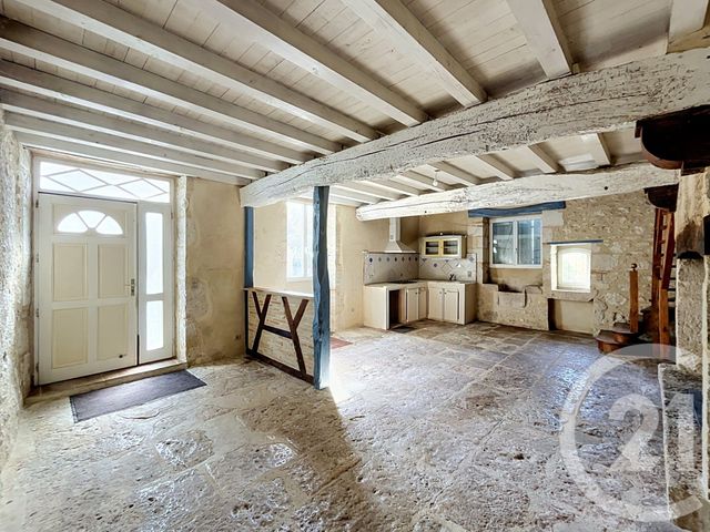 maison à louer - 4 pièces - 174.38 m2 - CASTERA LECTOUROIS - 32 - MIDI-PYRENEES - Century 21 J.V. Immobilier