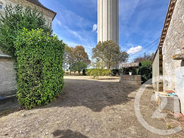 maison à louer - 4 pièces - 174.38 m2 - CASTERA LECTOUROIS - 32 - MIDI-PYRENEES - Century 21 J.V. Immobilier