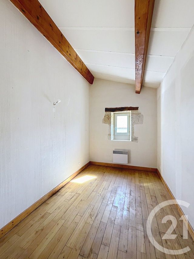 maison à louer - 4 pièces - 174.38 m2 - CASTERA LECTOUROIS - 32 - MIDI-PYRENEES - Century 21 J.V. Immobilier